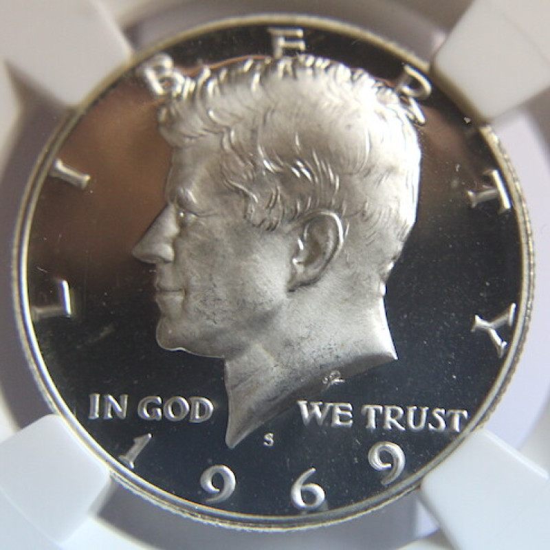 1969 S NGC PF 68 UC SILVER DOLLAR KENNEDY UTLRA CAMEO  50C  1969 S NGC PF 68 UC SILVER DOLLAR KENNEDY UTLRA CAMEO  50C