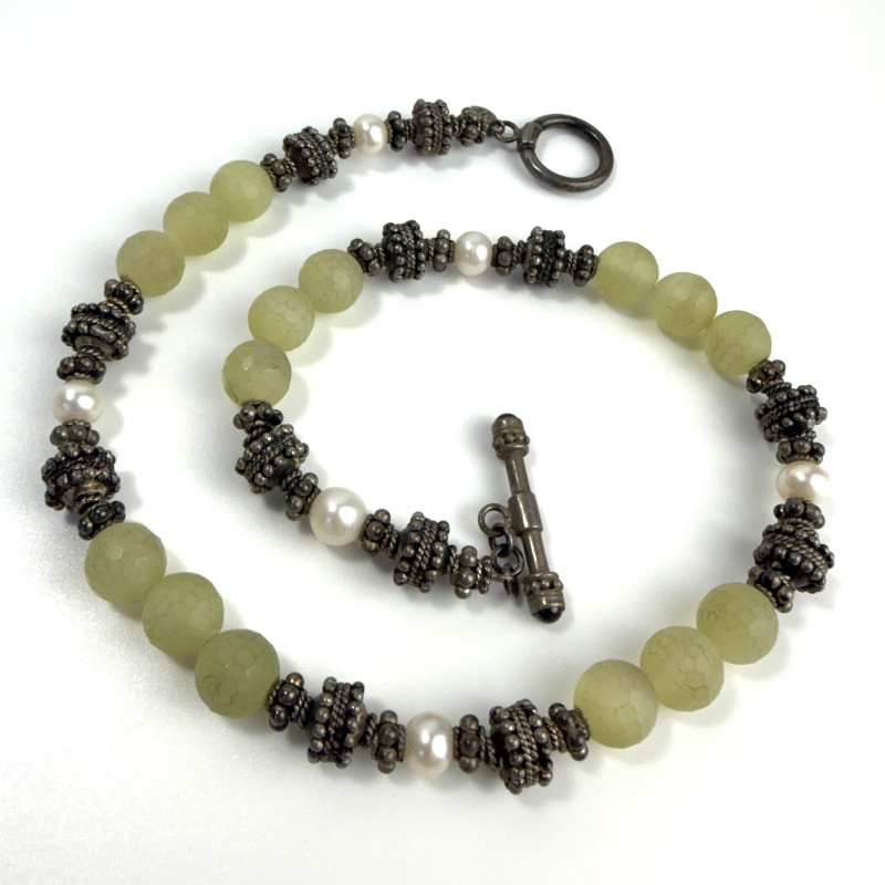 Faceted beads of natural lemon green jade and pearls 925 Sterling Necklace 17''