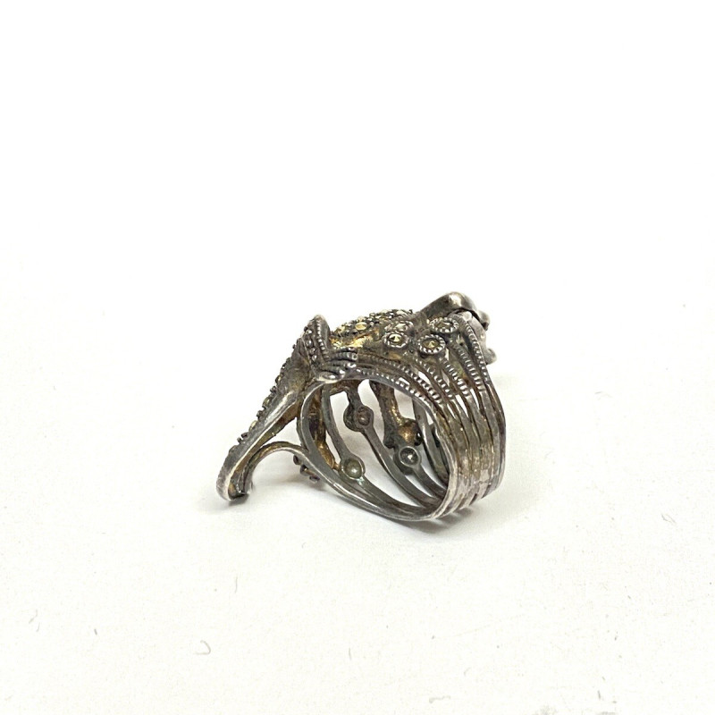 Antique Sterling Silver Marcasite lizard Ring Size 7 Antique Sterling Silver Marcasite lizard Ring Size 7