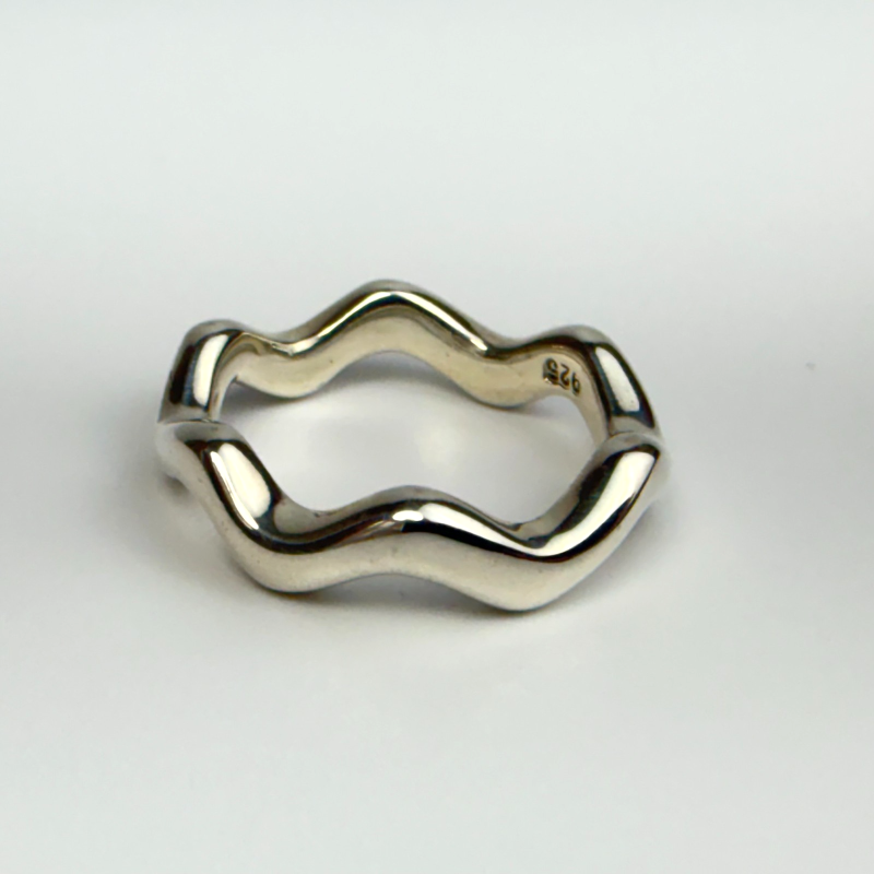 Tiffany & Co. Paloma Picasso Silver Zig Zag Band Ring Size 4.5