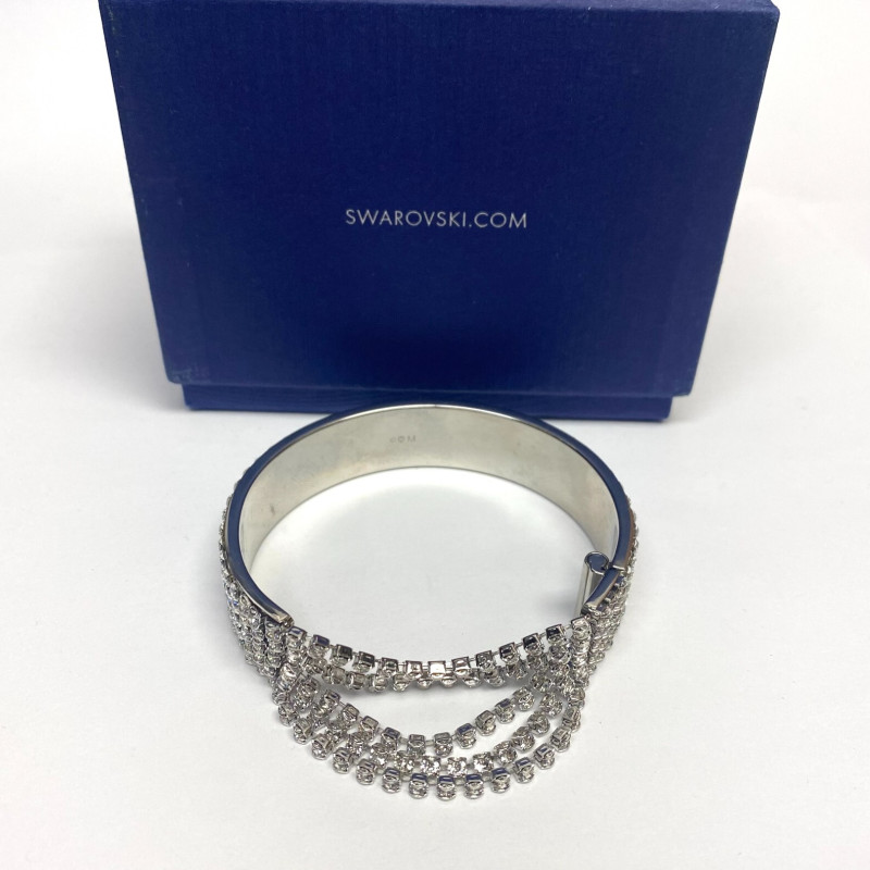 SWAROVSKI Ladies Fit White Stainless Steel Bangle SWAROVSKI Ladies Fit White Stainless Steel Bangle