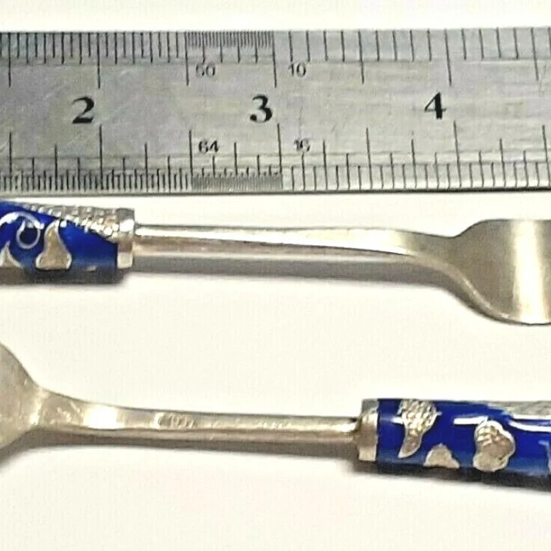  OLD STYLE STERLING SILVER   Designed With Blue & Silver Dragon Fork set