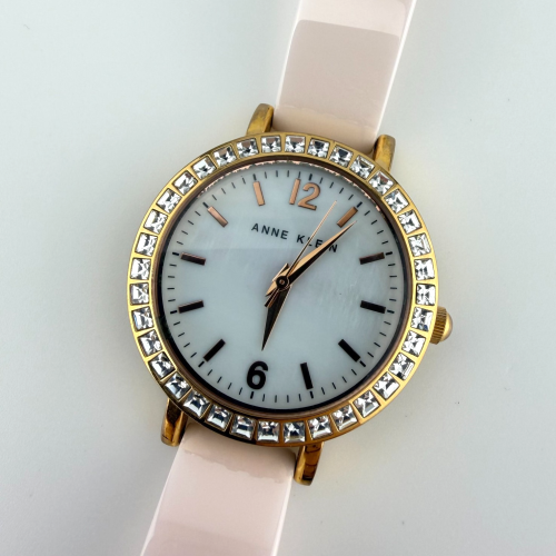 Anne Klein Pink Ceramic Bangle Watch AK/1442T Mother of Pearl Dial Crystal Bezel Anne Klein Pink Ceramic Bangle Watch AK/1442T Mother of Pearl Dial Crystal Bezel