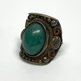Vintage Green Jade Sterling Silver Ring Size 9