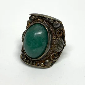 Vintage Green Jade Sterling Silver Ring Size 9