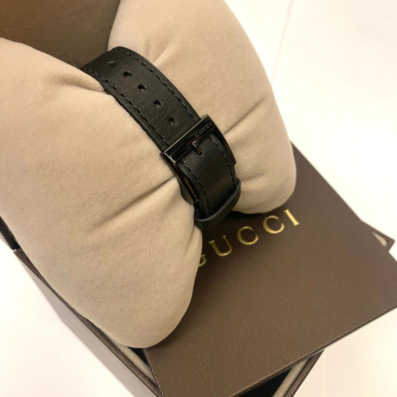 Gucci Interlocking G Black Dial, Leather strap With BOX Gucci Interlocking G Black Dial, Leather strap With BOX