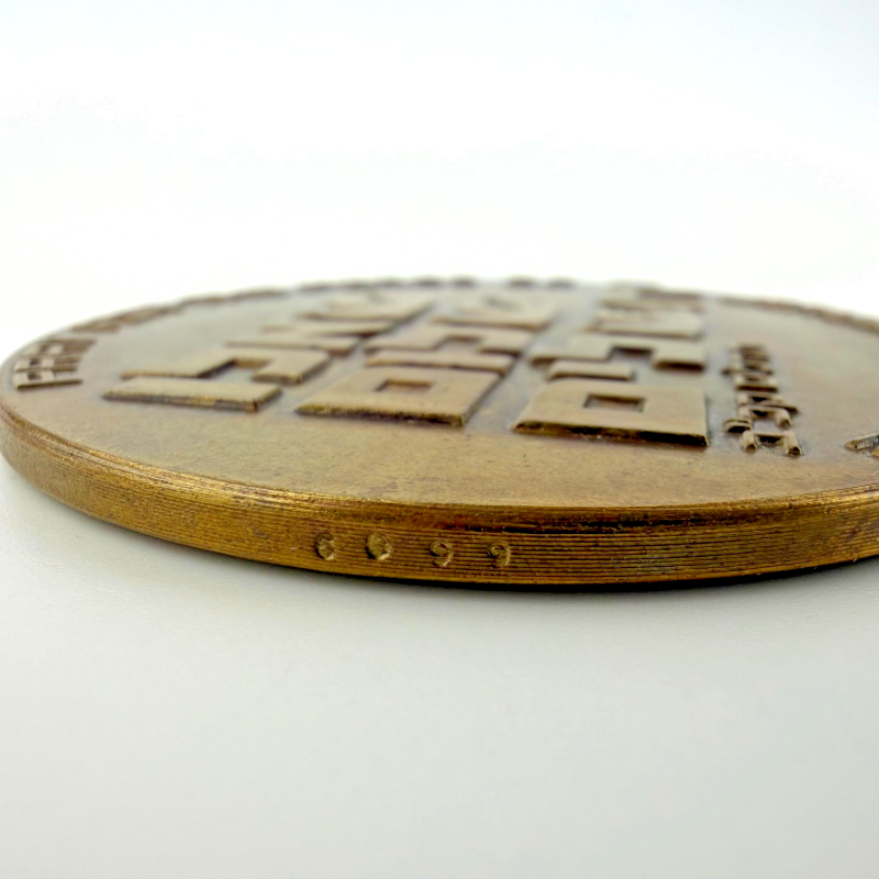 RARE Jerusalem PRAY Independence Day Medal/coin (Pigeon of PEACE) 59mm