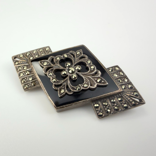 Vintage Geometrical Pin / Brooch with Black Onyx and Marcasite 925 Sterling Vintage Geometrical Pin / Brooch with Black Onyx and Marcasite 925 Sterling