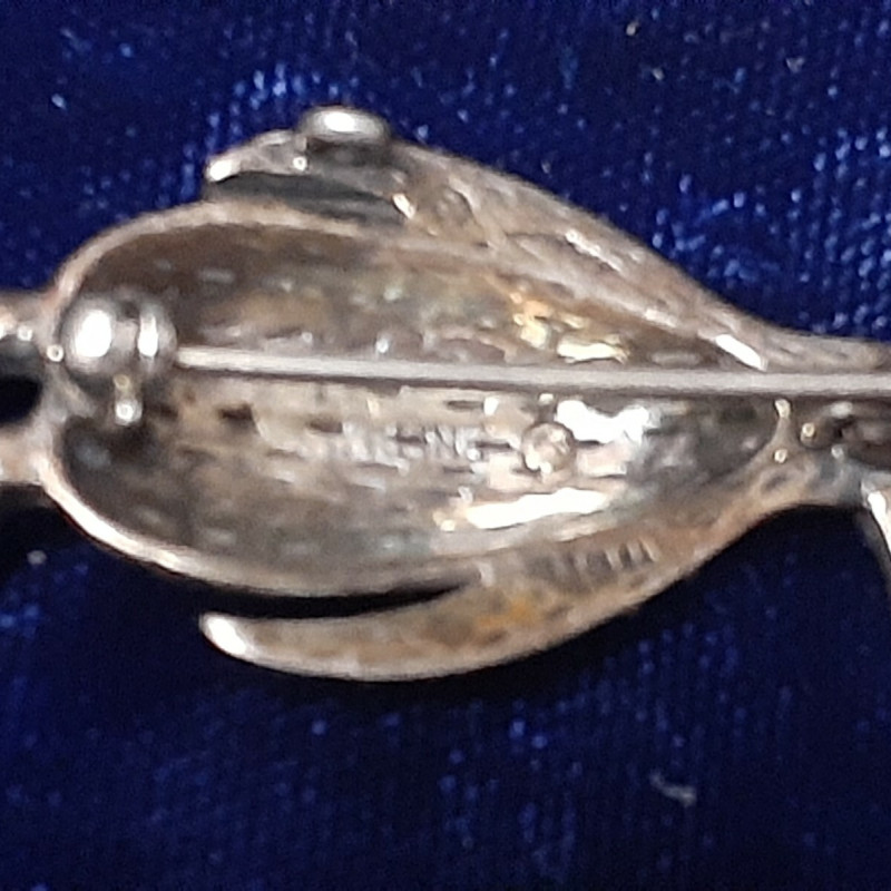 Antique Sterling Silver Marcasite Ferza Engraved Penguin RUBY Red EYE Brooch Antique Sterling Silver Marcasite Ferza Engraved Penguin RUBY Red EYE Brooch