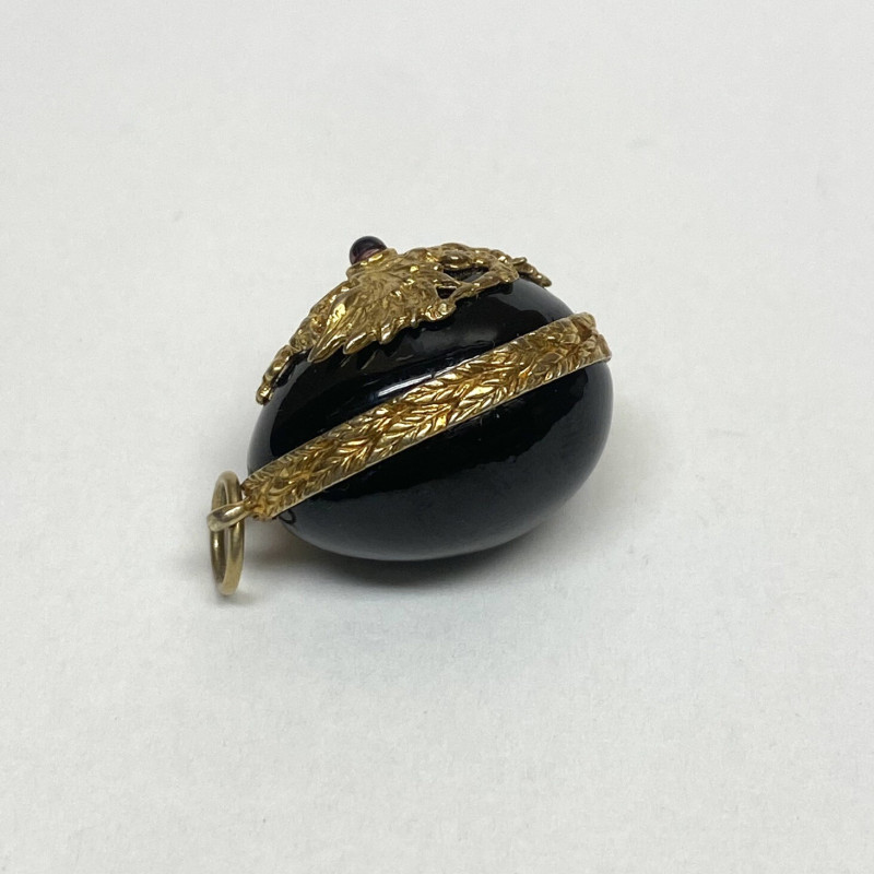 Antique Sterling Silver & And Black Colored Enamel Egg With Red Stone Penda