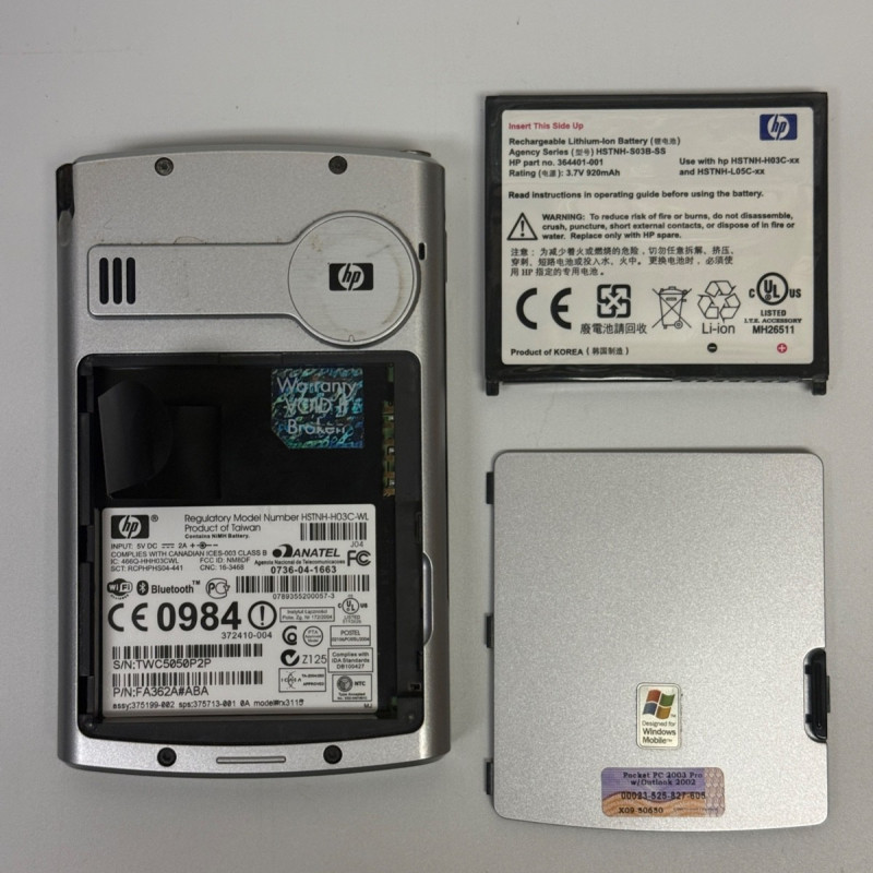 HP iPAQ hx2750 Pocket PC PDA + Original RhinoSkin Case Untested No Charger