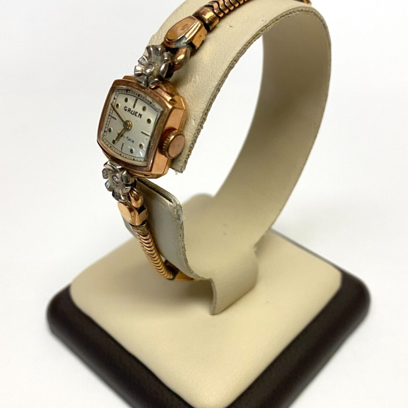 Vintage Ladies GRUEN VERI-THIN Watch 14K Gold 2 Diamonds Swiss Made 17 Jewel