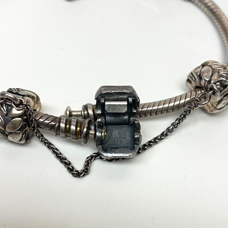Pandora Solid Sterling Silver Multi-Charm Snake Bracelet 7 in, Box Pandora Solid Sterling Silver Multi-Charm Snake Bracelet 7 in, Box