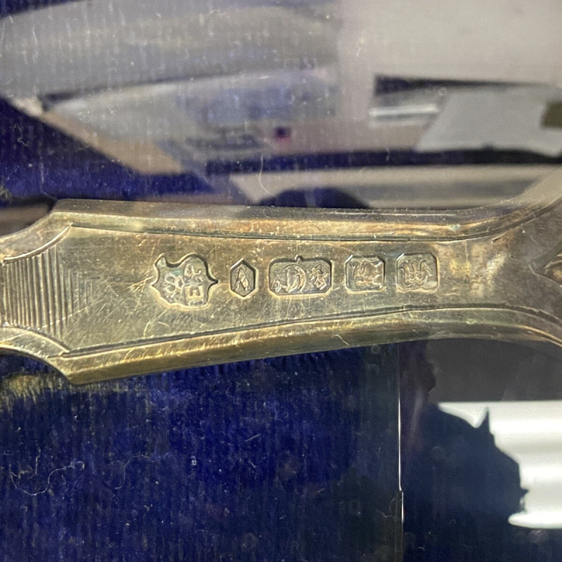 SILVER PLATE ANTIQUE FORK AND KNIFE 12 INCHES "RMEN" Silver Mark