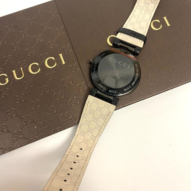 Gucci Interlocking G Black Dial, Leather strap With BOX Gucci Interlocking G Black Dial, Leather strap With BOX