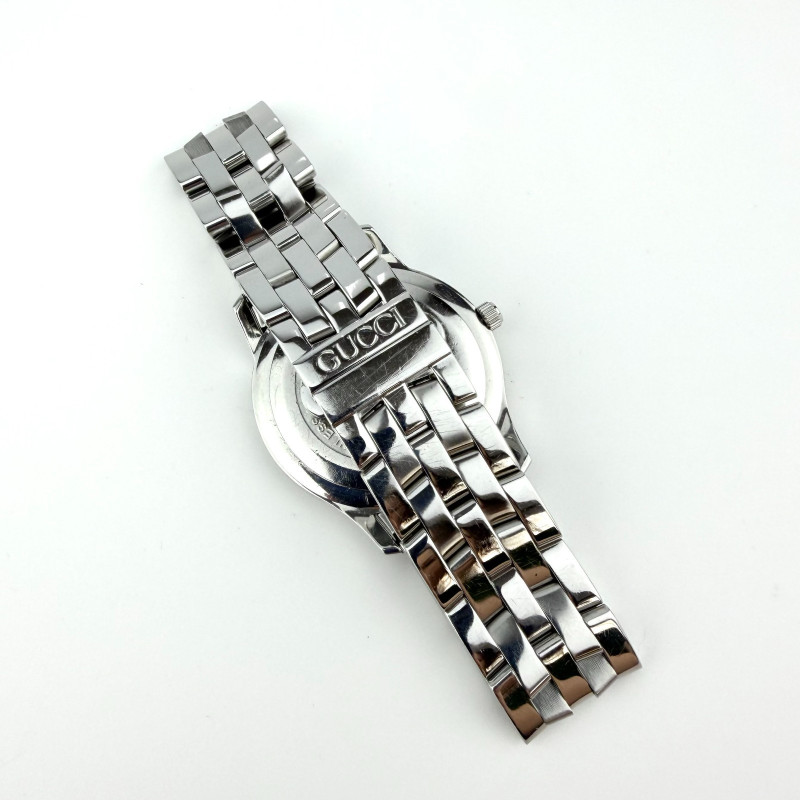 Gucci Unisex Silver Dial Stainless Steel Swiss Quartz Watch Bracelet 5500m