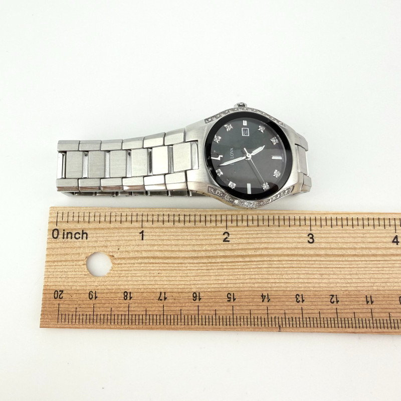 Bulova Diamond Silver Tone Black MOP Date Dial Womens Dress Watch 96R132