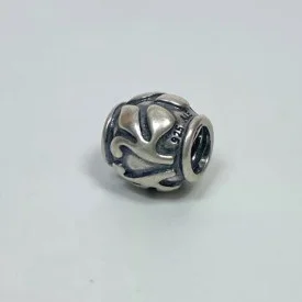 Authentic Pandora FRIENDLY FLORETS Charm 790493 RETIRED