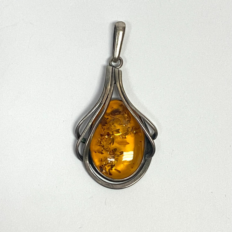 Silver Vintage Real Amber Modernist Pendant