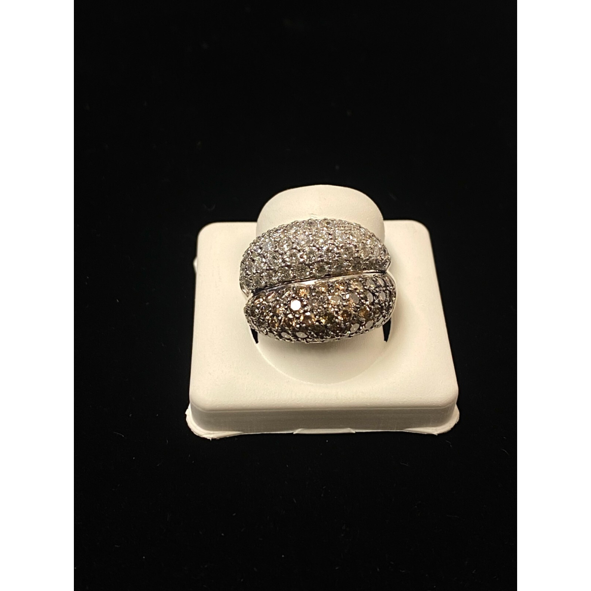 One Lady's Champagne And White Diamond Ring Mounting in Made of 18kt White Gold