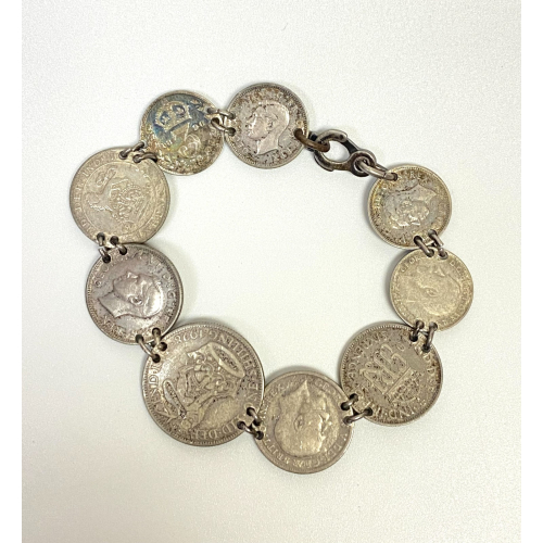 Great Britain 1896-1940 Coins George IV Silver Bracelet, 24 grams Great Britain 1896-1940 Coins George IV Silver Bracelet, 24 grams