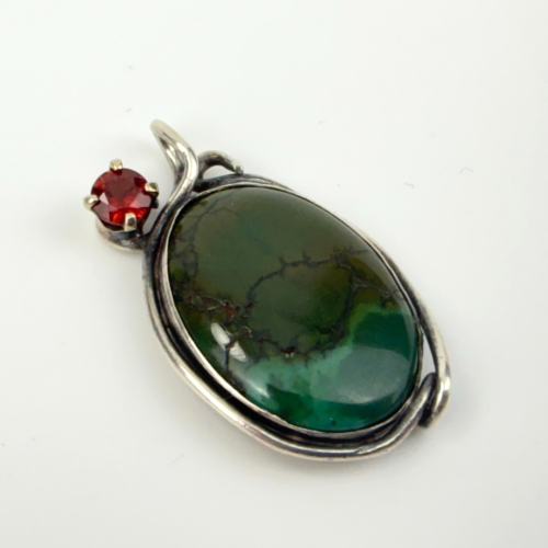 Vintage Green Turquoise Garnet Sterling Silver Filigree Pendant Vintage Green Turquoise Garnet Sterling Silver Filigree Pendant
