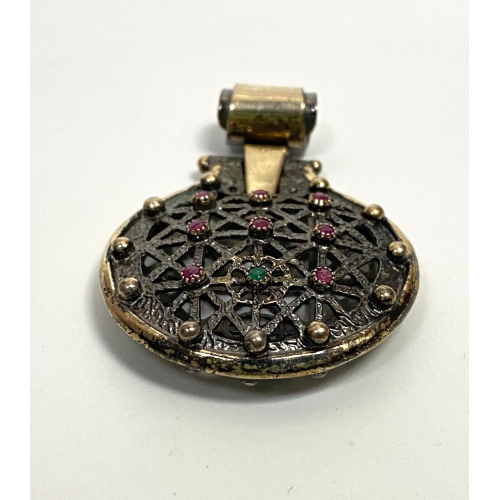 Bora 925 Silver With Emerald and Ruby Stones Pendant Bora 925 Silver With Emerald and Ruby Stones Pendant