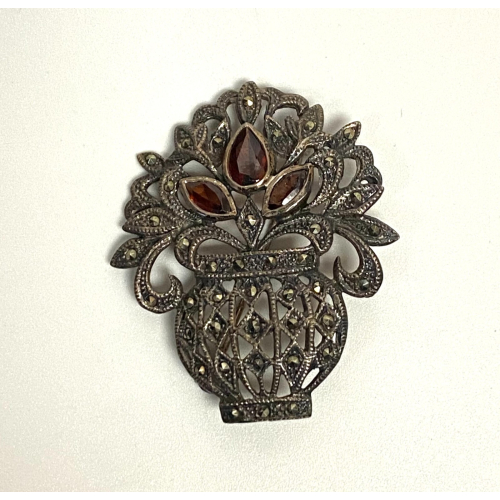 Sterling Silver 925 Garnet & Marcasite Pendant Sterling Silver 925 Garnet & Marcasite Pendant