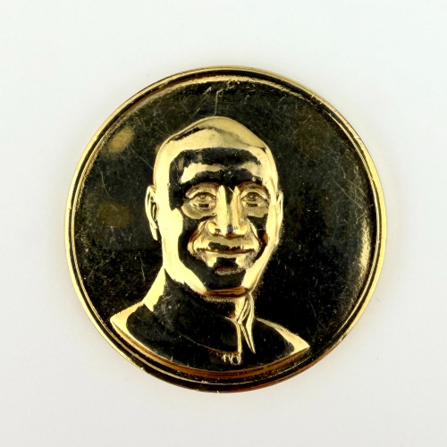 Vintage 1972 Republic of China Chiang Kai-shek 84th Birthday Commemorative Medal Vintage 1972 Republic of China Chiang Kai-shek 84th Birthday Commemorative Medal