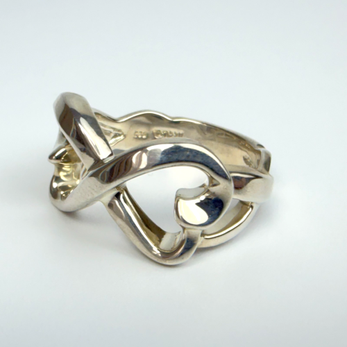 Tiffany & Co. Silver Paloma Picasso Loving Heart Band Ring Size 8.25 Tiffany & Co. Silver Paloma Picasso Loving Heart Band Ring Size 8.25