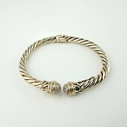 EFFY Cable Bangle Bracelet 7.5” Sterling Silver 925 / 18K Gold & Diamond Accents EFFY Cable Bangle Bracelet 7.5” Sterling Silver 925 / 18K Gold & Diamond Accents