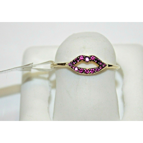 Shashi Kiss Shaped With Red Stones Women's Ring Size 6 Shashi Kiss Shaped With Red Stones Women's Ring Size 6
