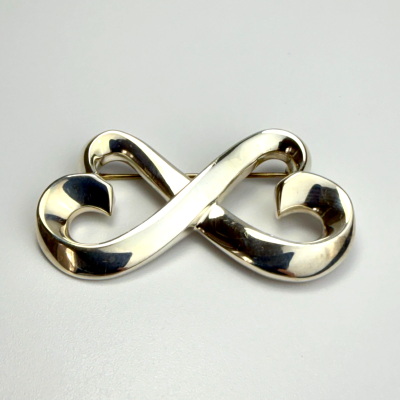 Tiffany & Co Sterling Paloma Picasso Loving Heart Infinity Brooch Pin Tiffany & Co Sterling Paloma Picasso Loving Heart Infinity Brooch Pin