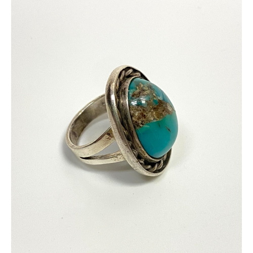 Vintage Sterling Silver Turquoise Ring Size 6.5 Vintage Sterling Silver Turquoise Ring Size 6.5